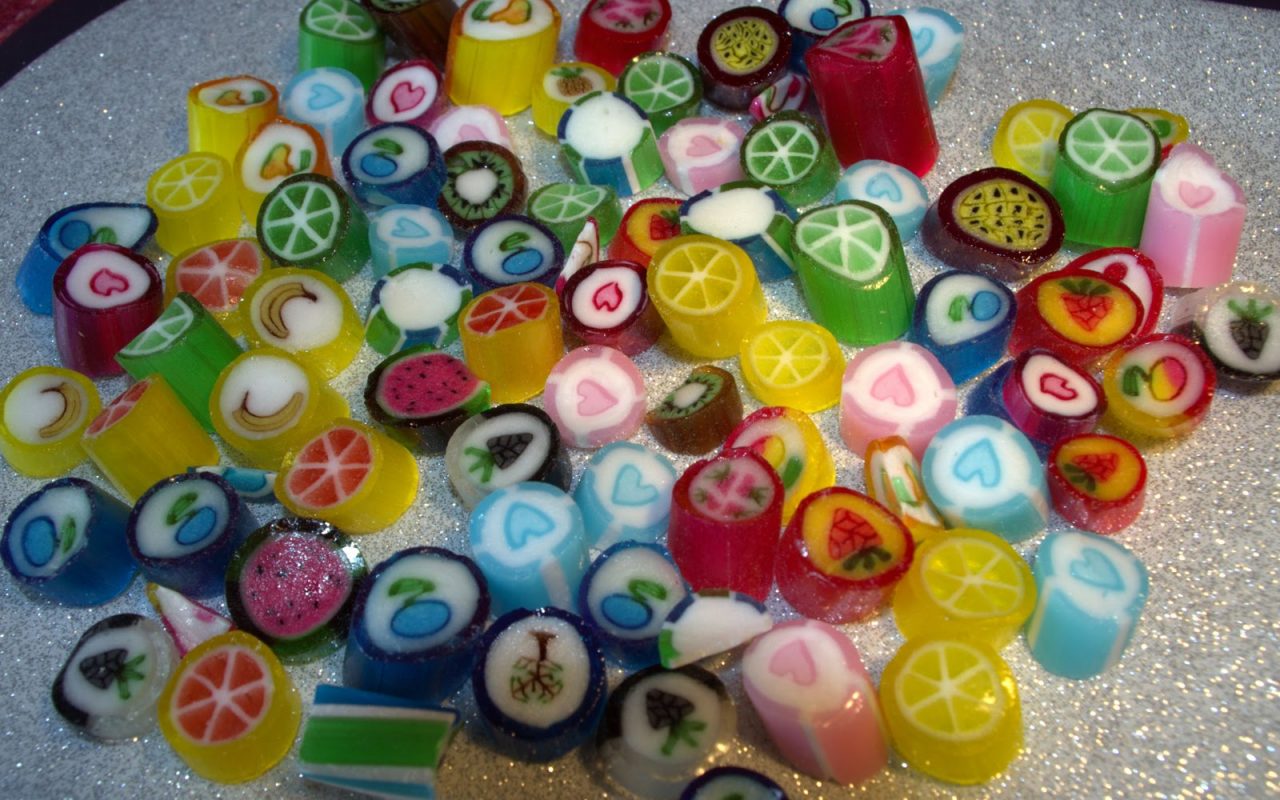 Những thực phẩm mà răng yếu nên tránh