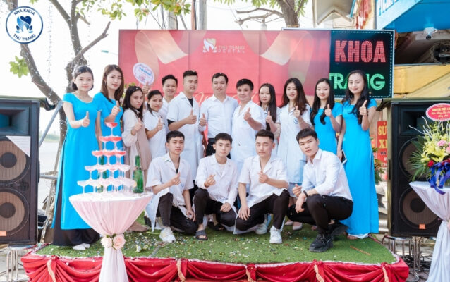 Đội ngũ bác sĩ nhân viên tại Nha khoa Thu Trang